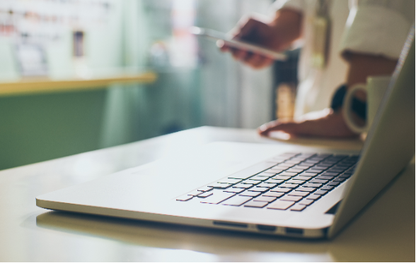 商城(chéng)網站(zhàn)建設 配色類别值的(de)注意